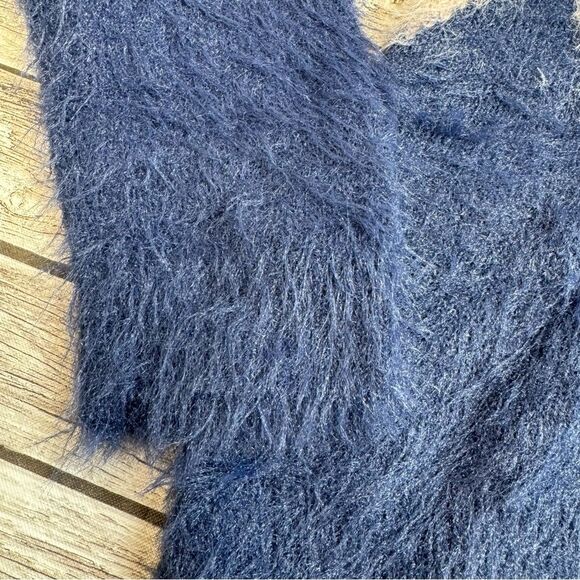 LC Lauren Conrad Women's Fuzzy Fair Isle Sweater Blue White Pink M Med Medium - Picture 7 of 13